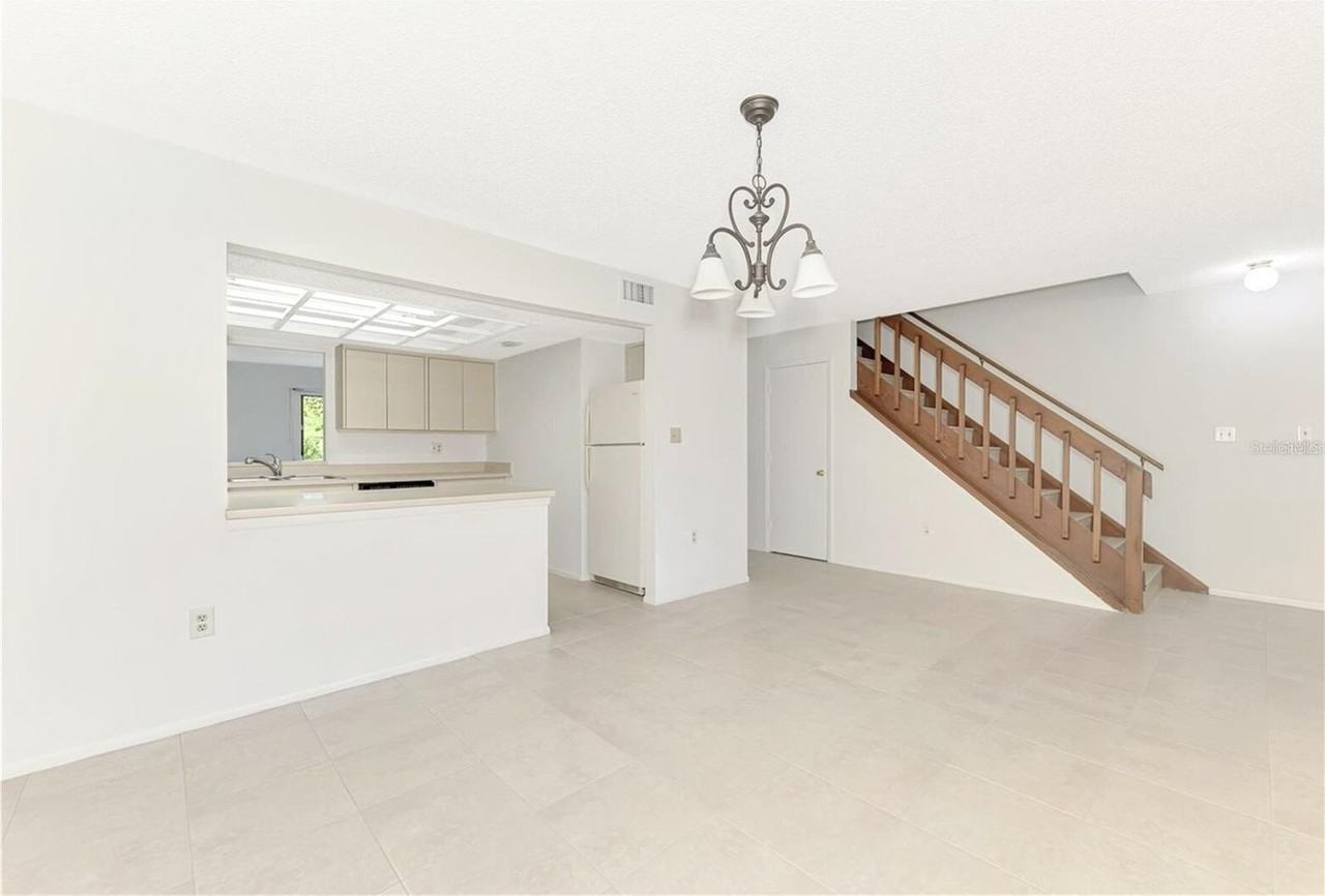 935 Sunridge Way #B4 - Photo 4 of 45