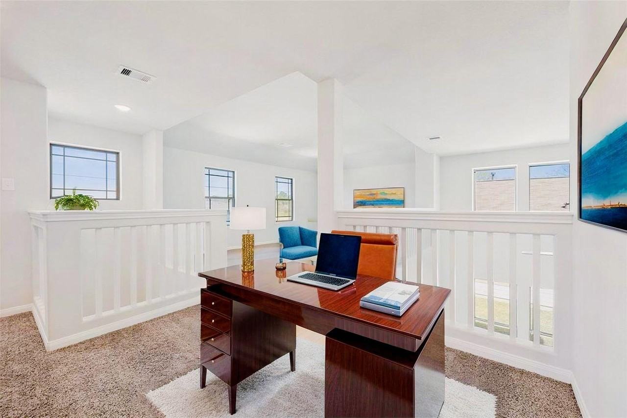 Danielle Street - Photo 3 of 12