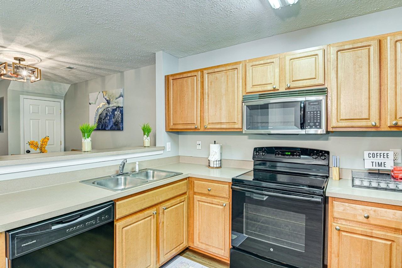 Flintlock Ct - Photo 5 of 13