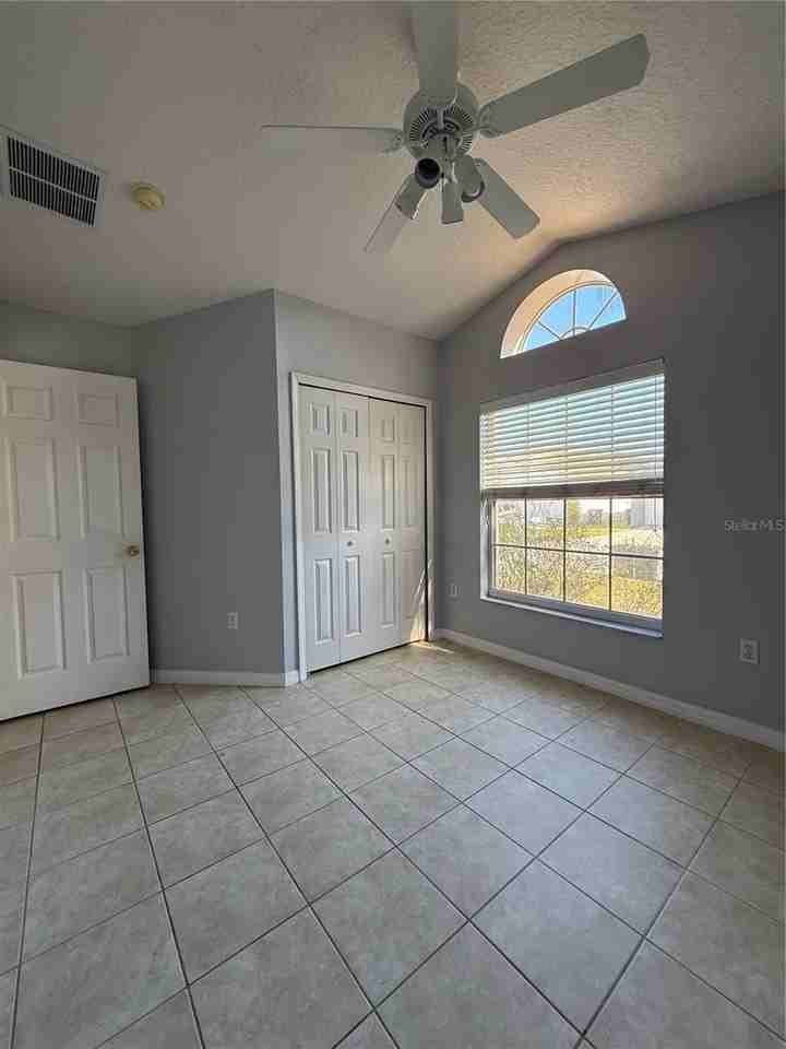 436 Saddle Ridge Dr - Photo 5 of 35