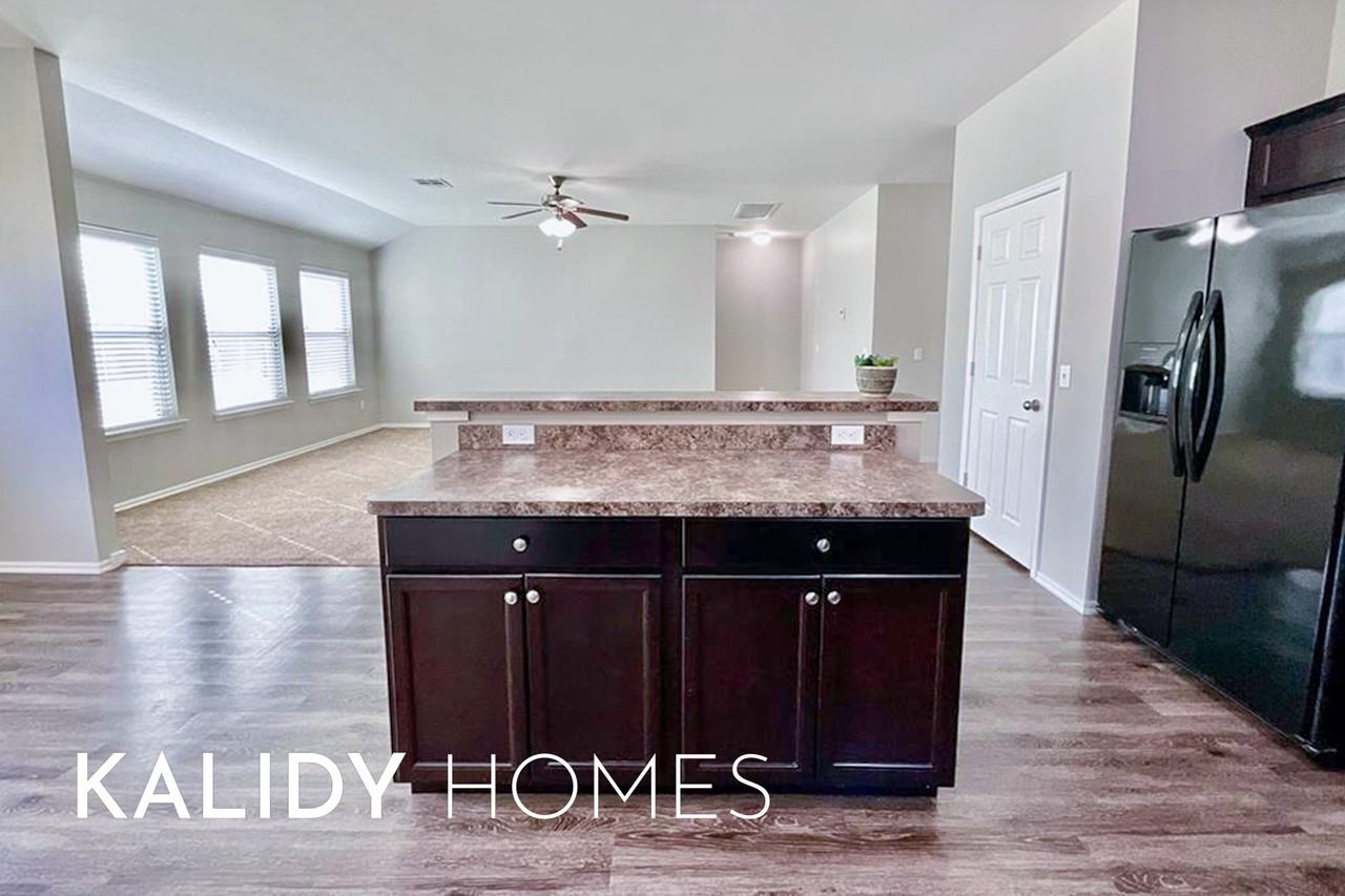 2904 Cider Mill Ln #1 - Photo 4 of 32