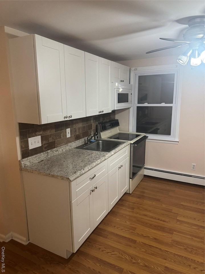 5 Gibbs Road - Photo 4 of 12