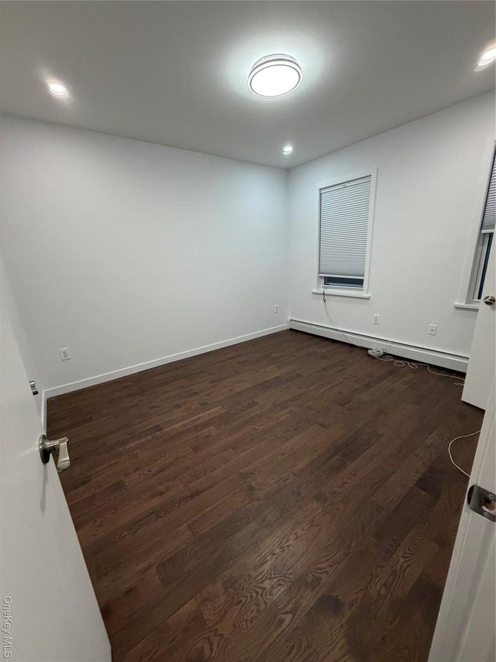 609 Ovington Ave Unit 1 #1 - Photo 4 of 19