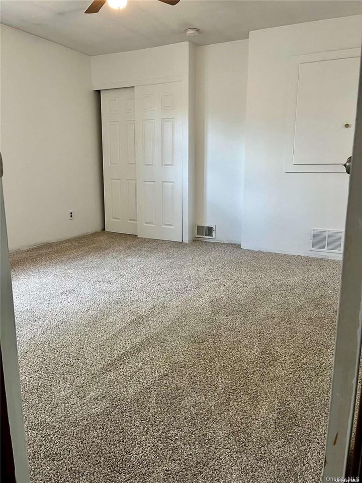 226 Tree Road - Photo 7 of 12