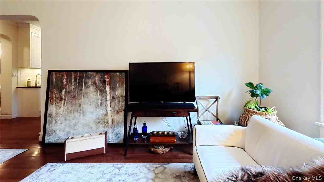 73 35th Street #D43 - Photo 5 of 16