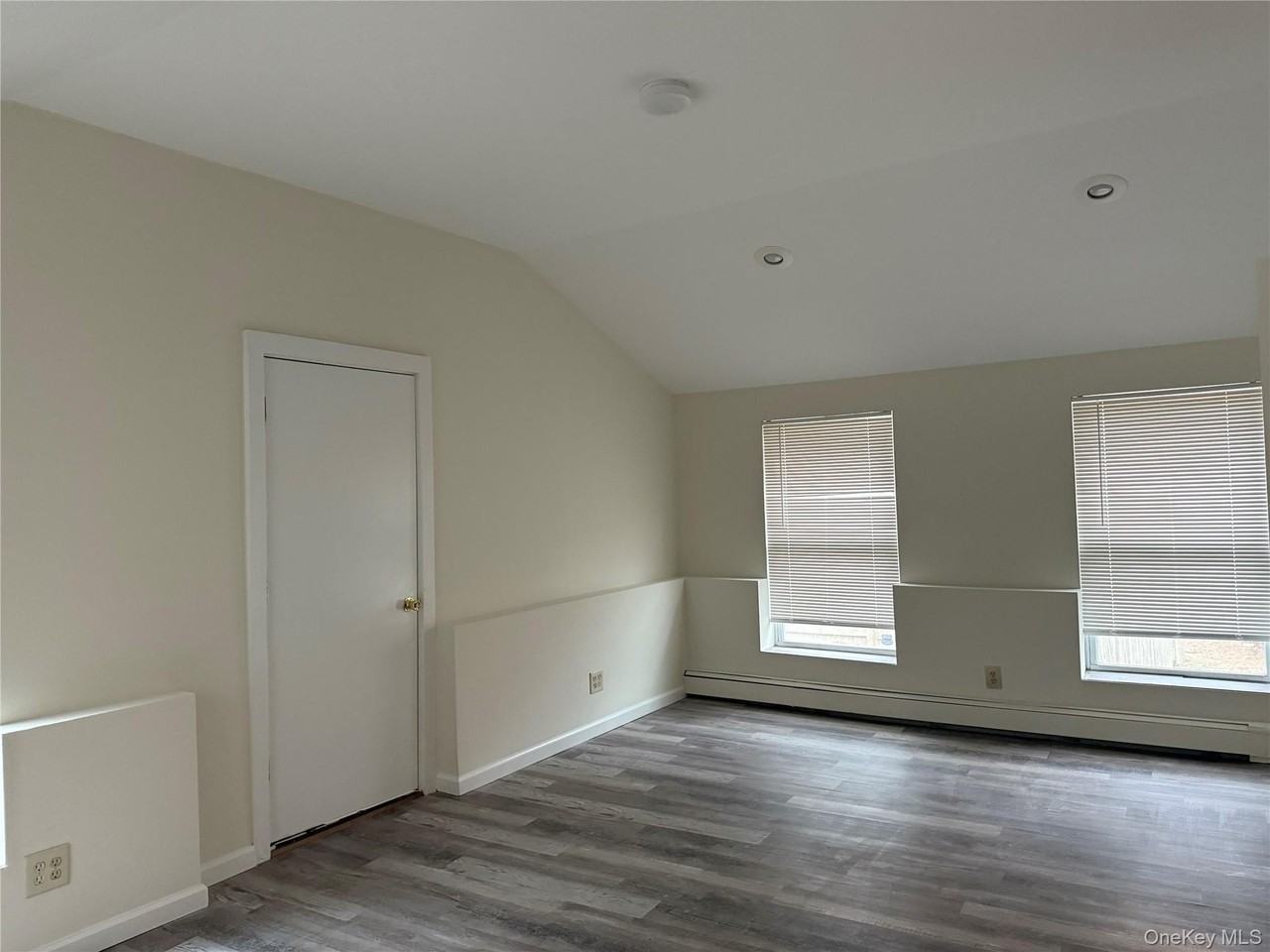 148 Cypress Drive - Photo 5 of 6