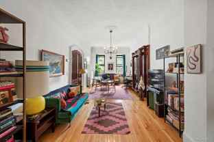 32 Saint James Pl Apt 1 #1 - Photo 1 of 1