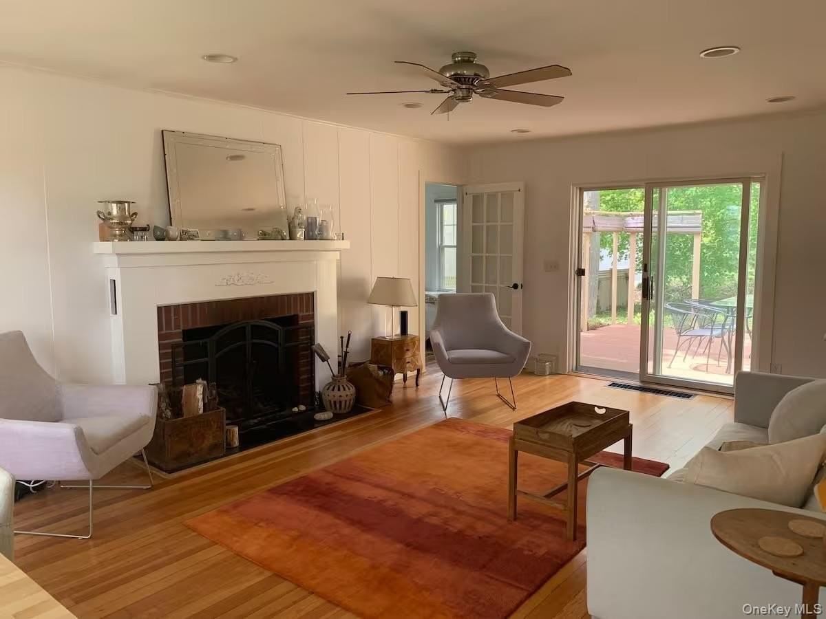 1240 West Rd - Photo 4 of 17