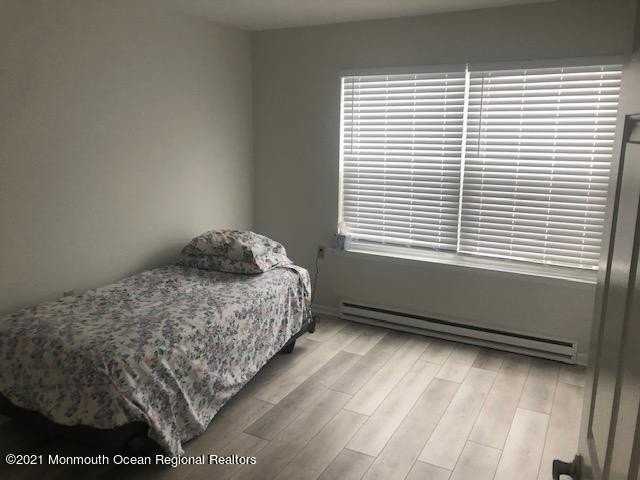 35 Greenwich Avenue - Photo 5 of 19