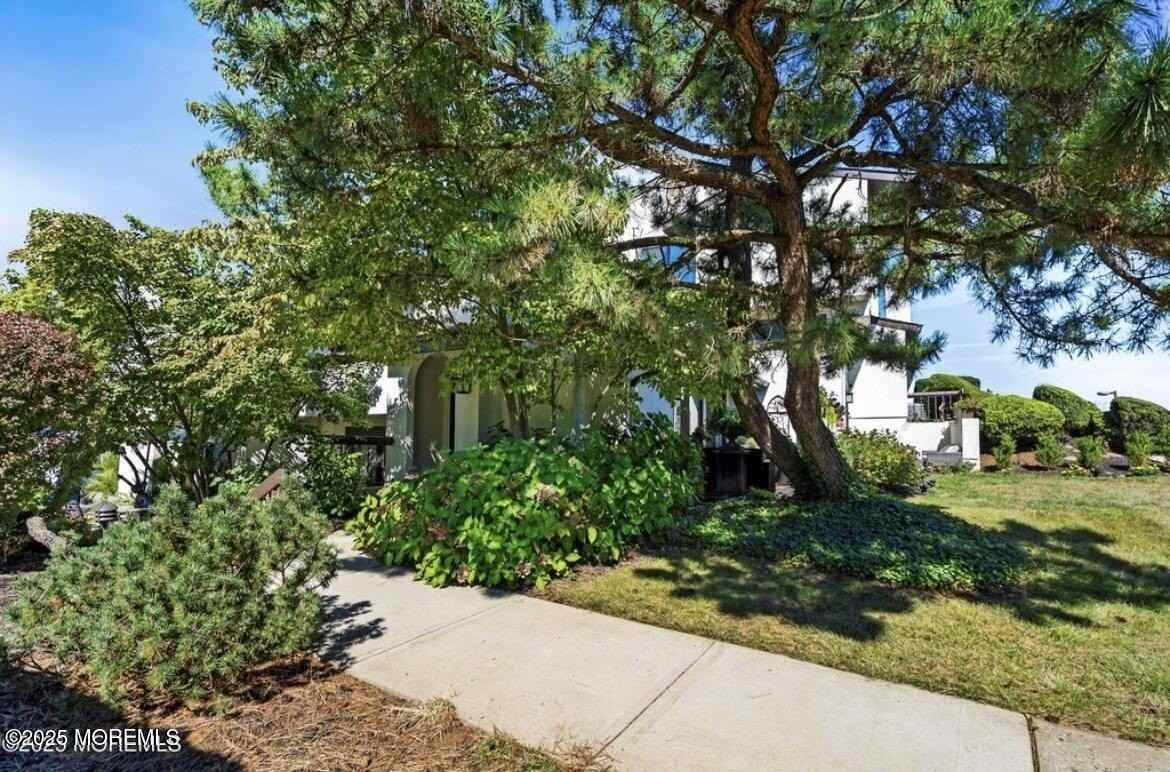 85 Tower Hill Drive #608 - Photo 2 of 15