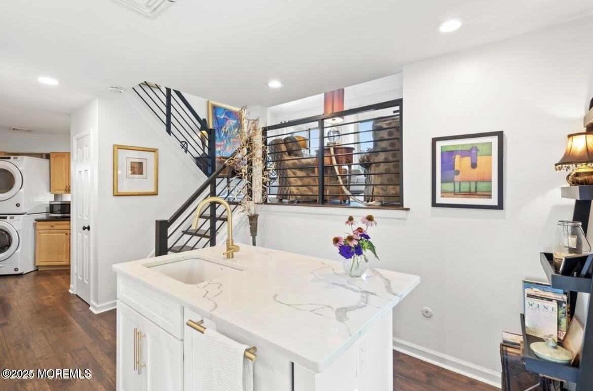 85 Tower Hill Drive #608 - Photo 4 of 15