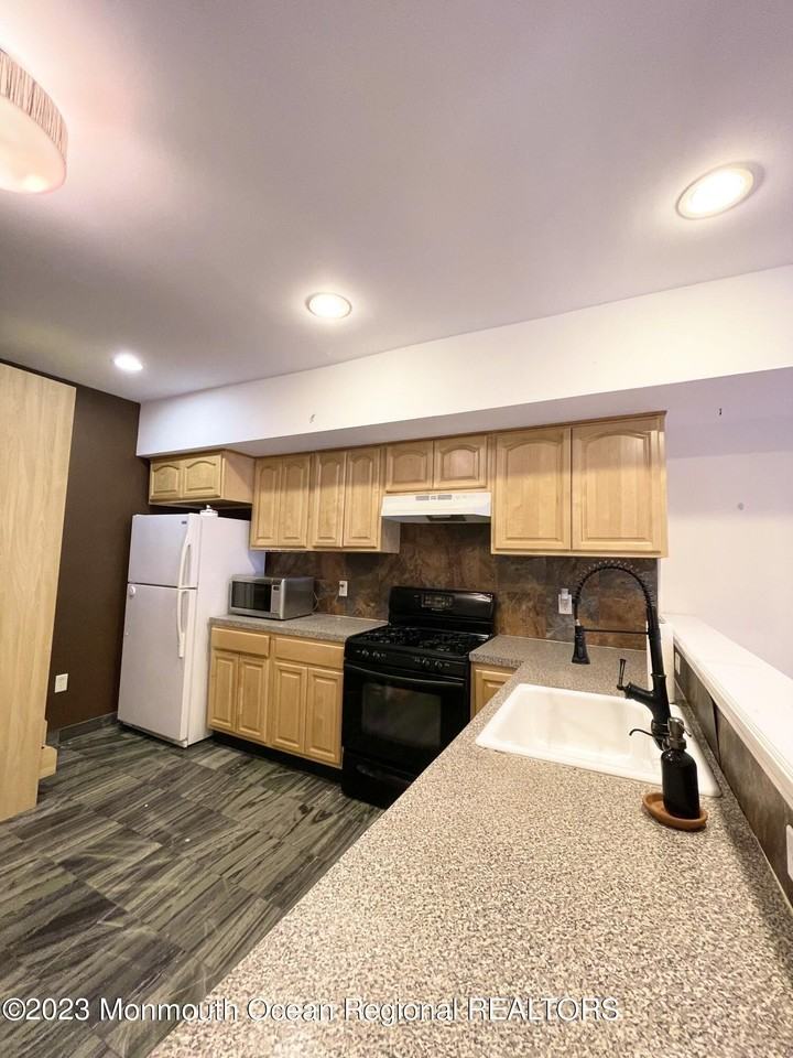 619 Cookman Avenue #2 - Photo 7 of 20