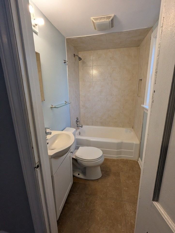 317 East Park Avenue #A - Photo 5 of 7