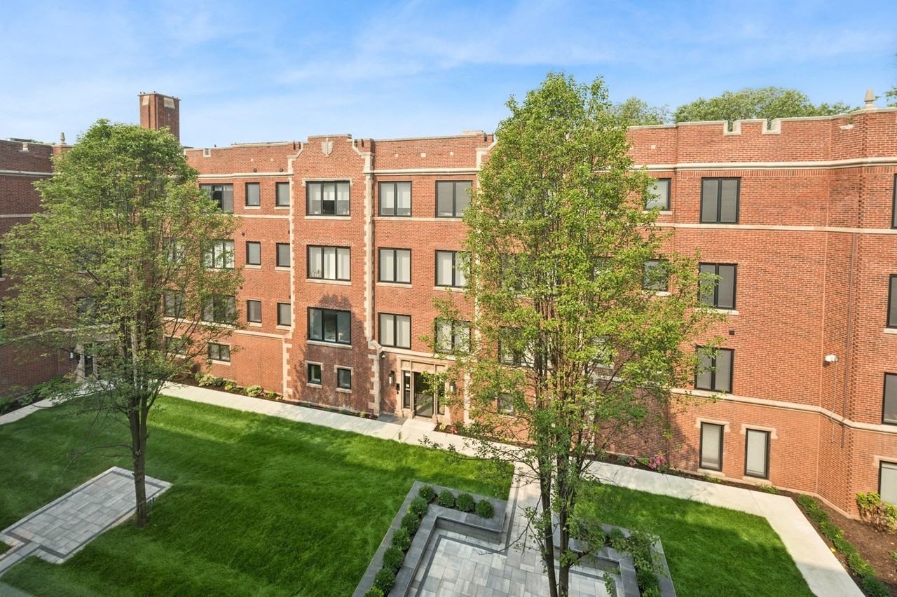 1339 West Estes Avenue #3D - Photo 5 of 19