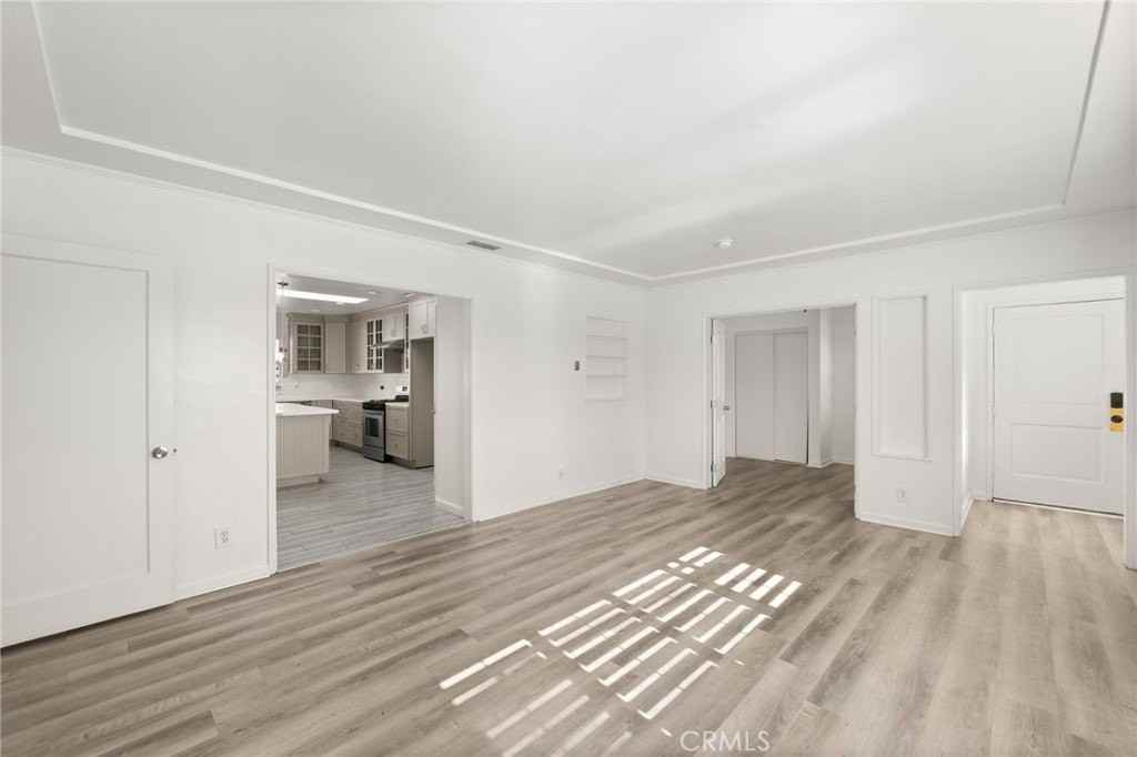 587 E Arrow Hwy - Photo 5 of 17