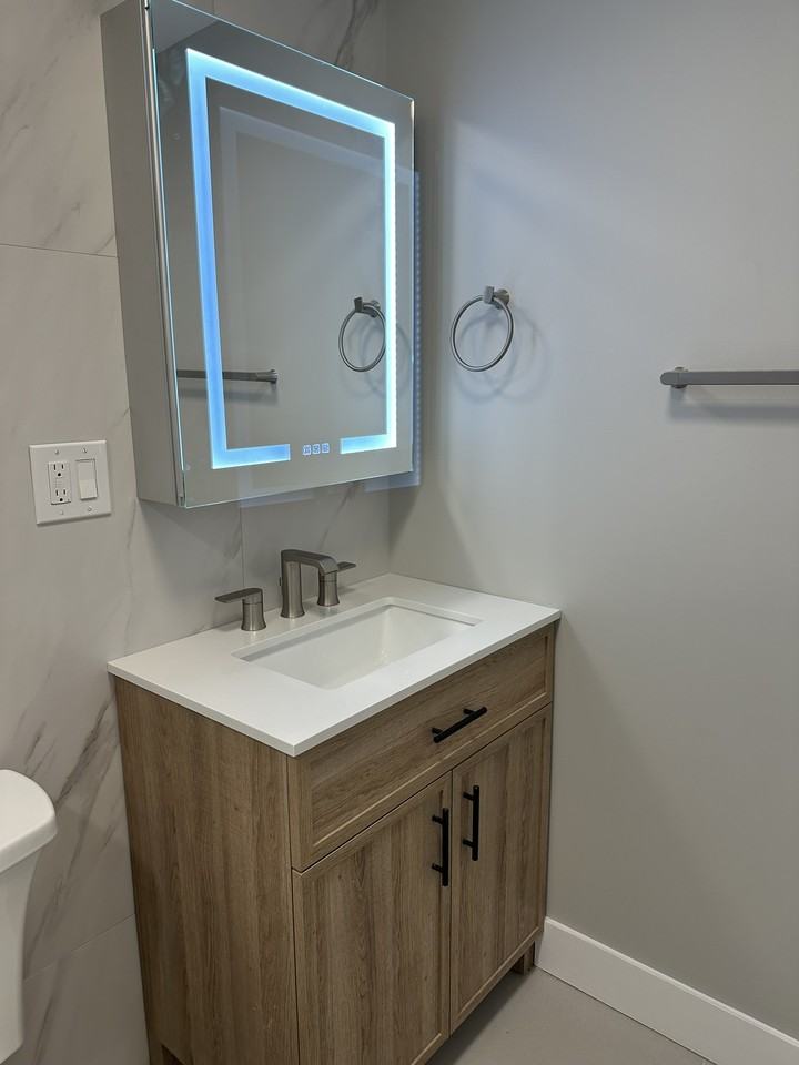 300 Park Street #5D - Photo 3 of 10