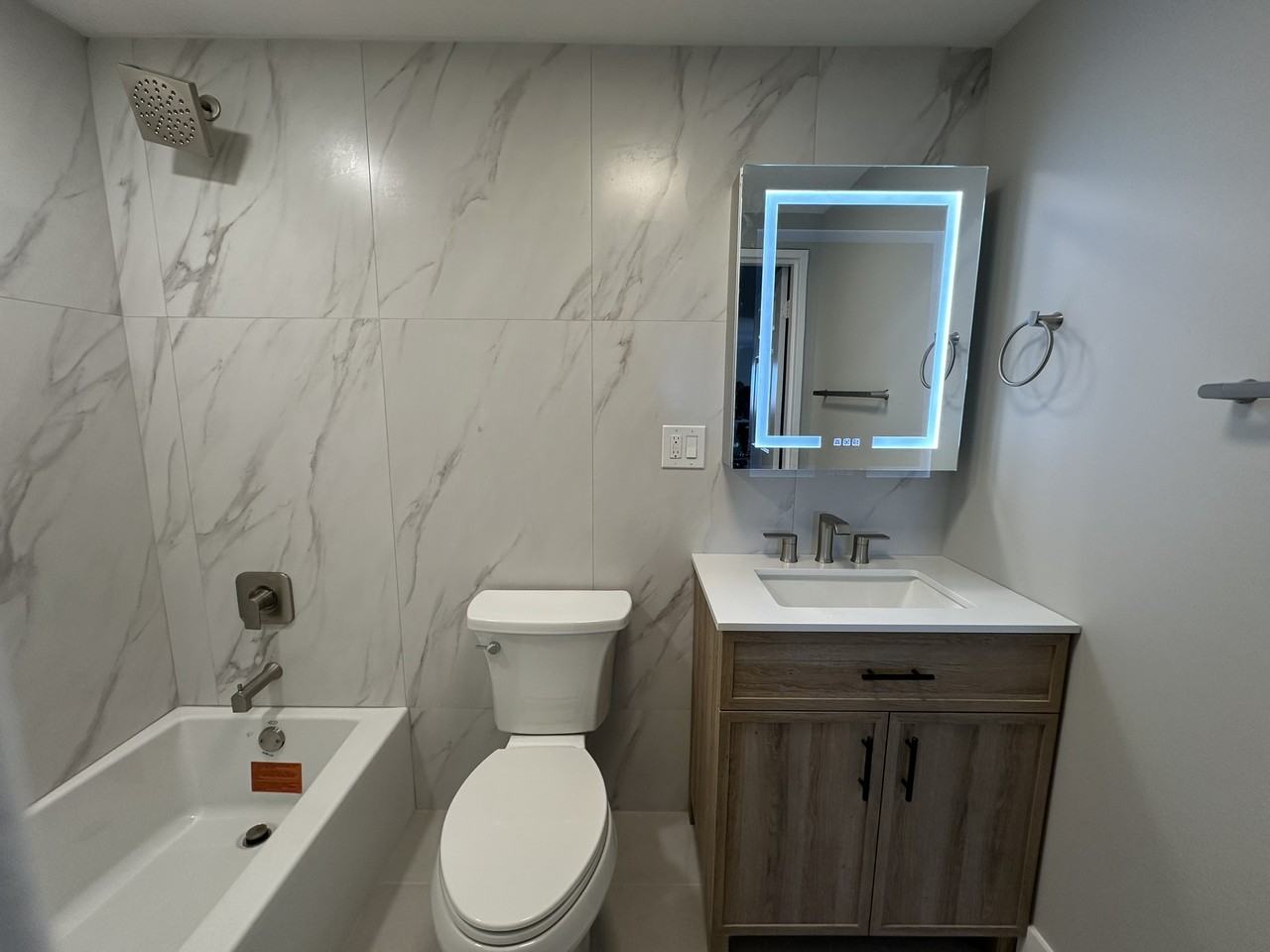 300 Park Street #5D - Photo 4 of 10