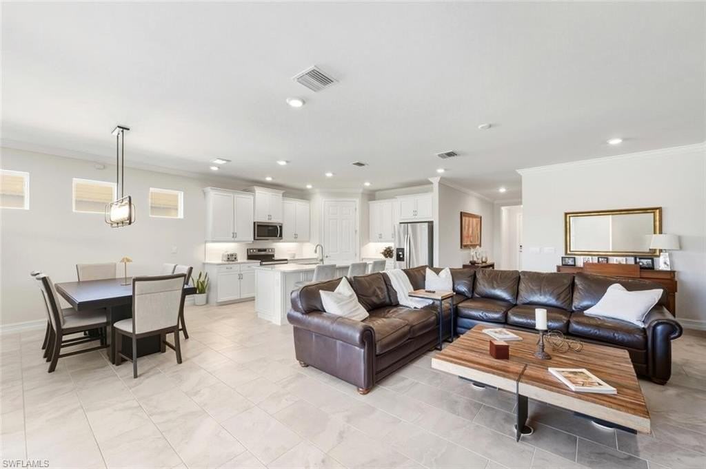 28044 Sanibel Sands Street - Photo 7 of 41