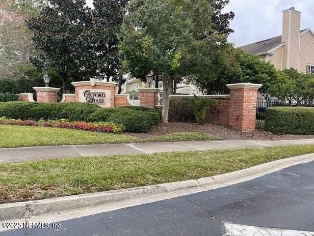 11141 Castlemain Cir S - Photo 2 of 38