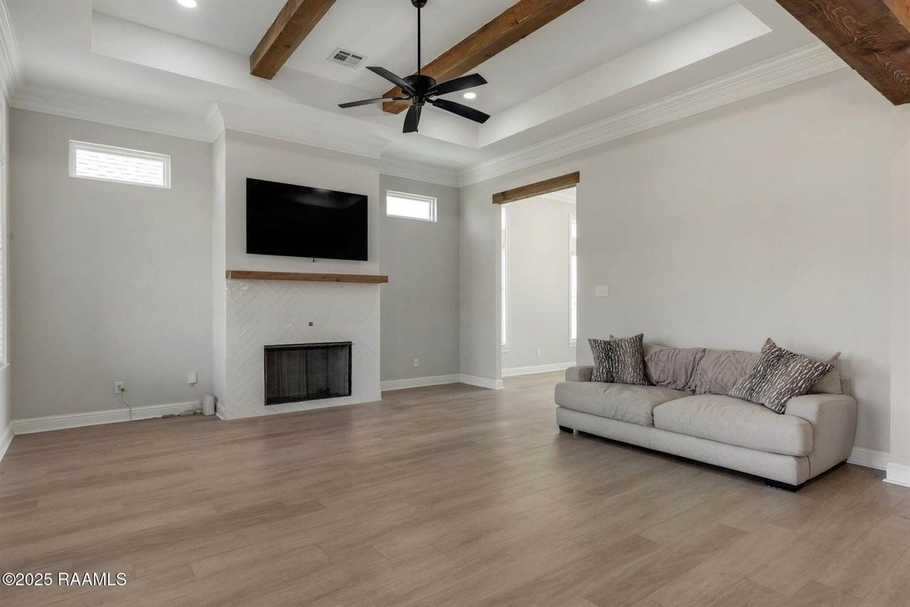 109 Easy Rock Landing Dr - Photo 4 of 27