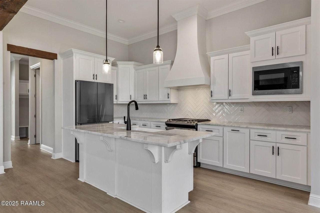 109 Easy Rock Landing Dr - Photo 5 of 27