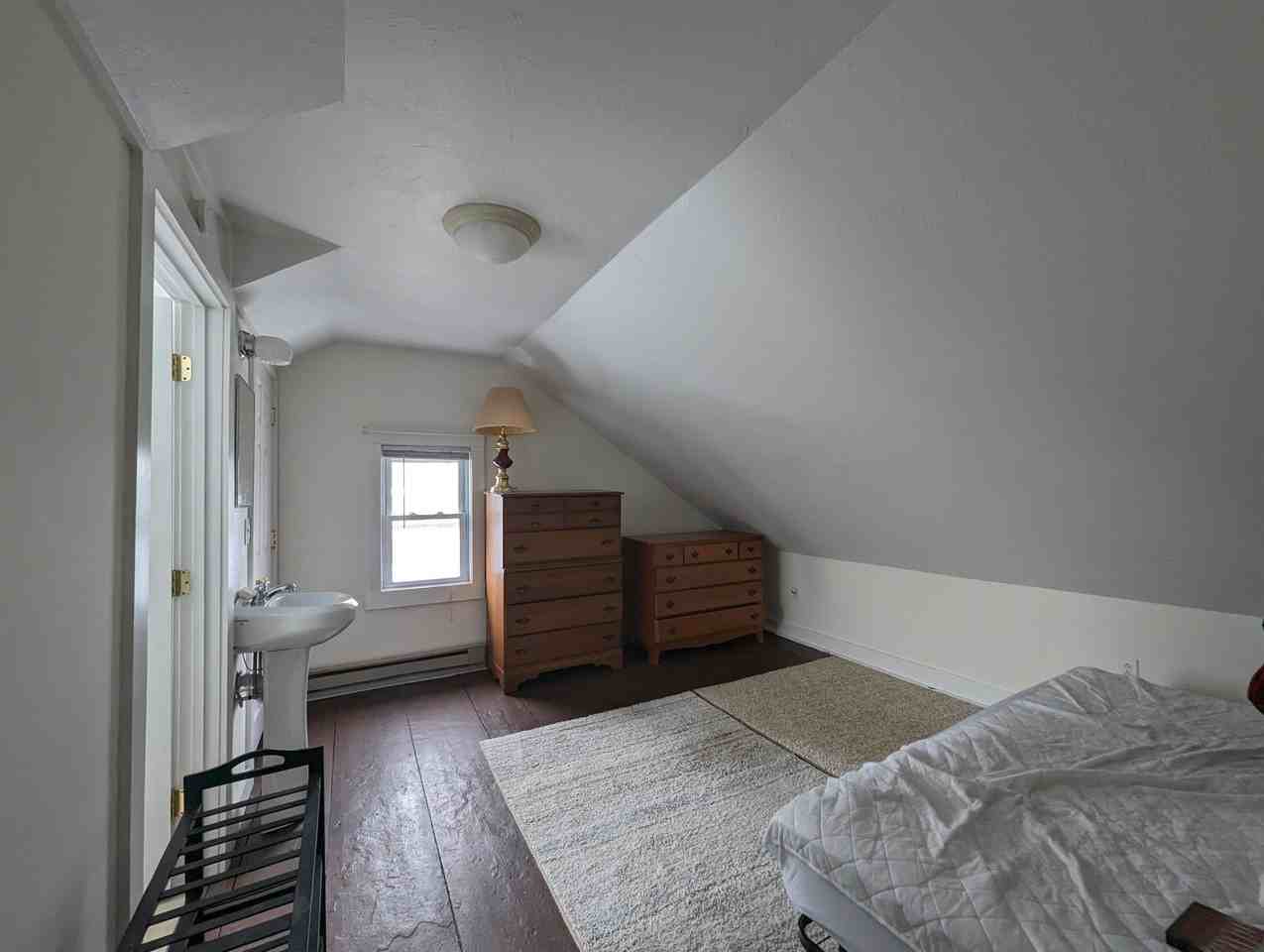 8 Sixth Street #C - Photo 7 of 8