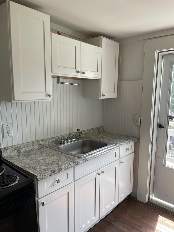 16 Hough Street #18B - Photo 4 of 14