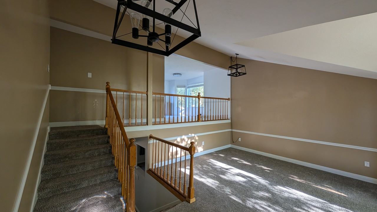 1756 West Alps Way - Photo 2 of 16