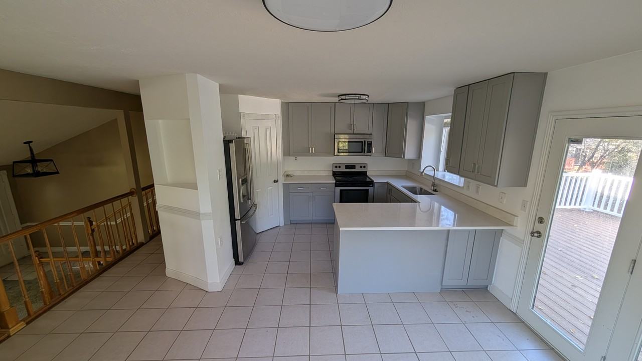 1756 West Alps Way - Photo 4 of 16