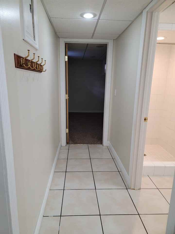 6878 S Greendale Rd - Photo 7 of 18