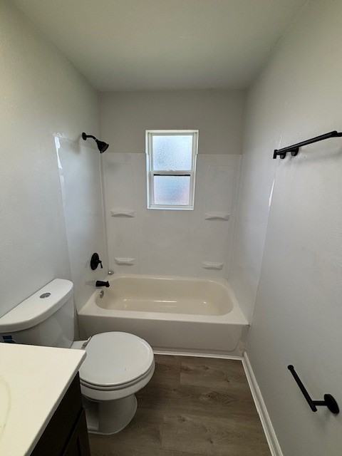 1908 Rhodes St #1 - Photo 3 of 9