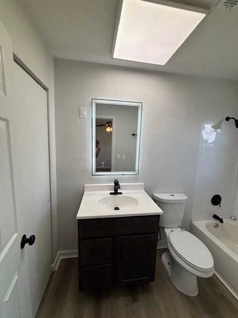 1908 Rhodes St #1 - Photo 4 of 9