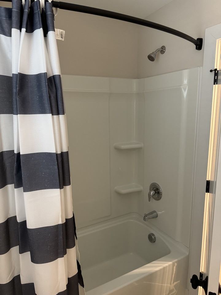 1026 Abbott Street - Photo 5 of 22