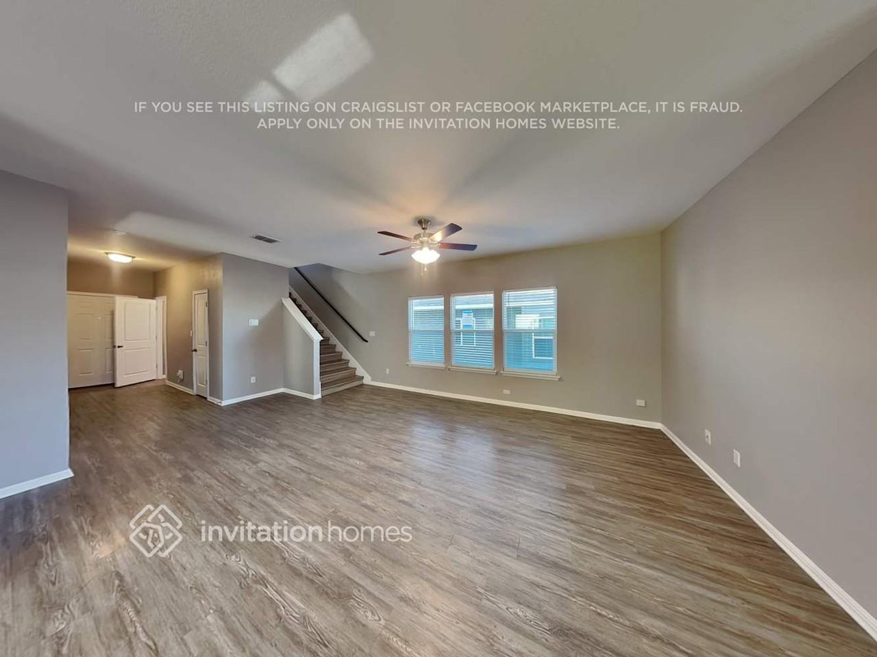 1041 Esplanade Pkwy - Photo 5 of 19