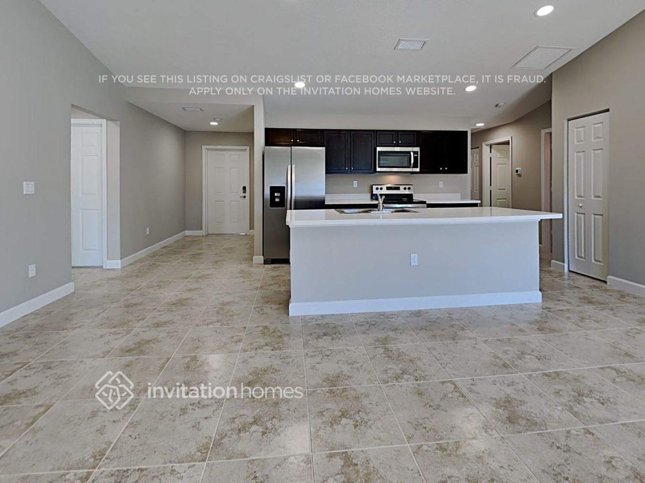 575 Gancedo Street Southwest - Photo 4 of 19