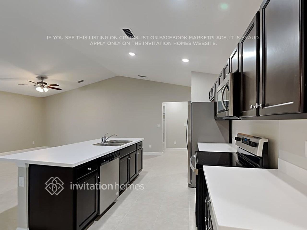 575 Gancedo Street Southwest - Photo 7 of 19