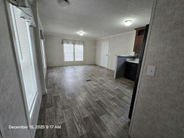 105 Lone Pine Drive #105D - Photo 6 of 7