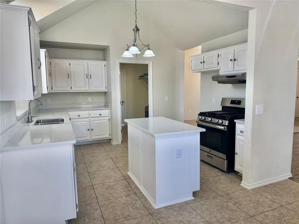 1913 Lois Lynn Lane - Photo 7 of 23