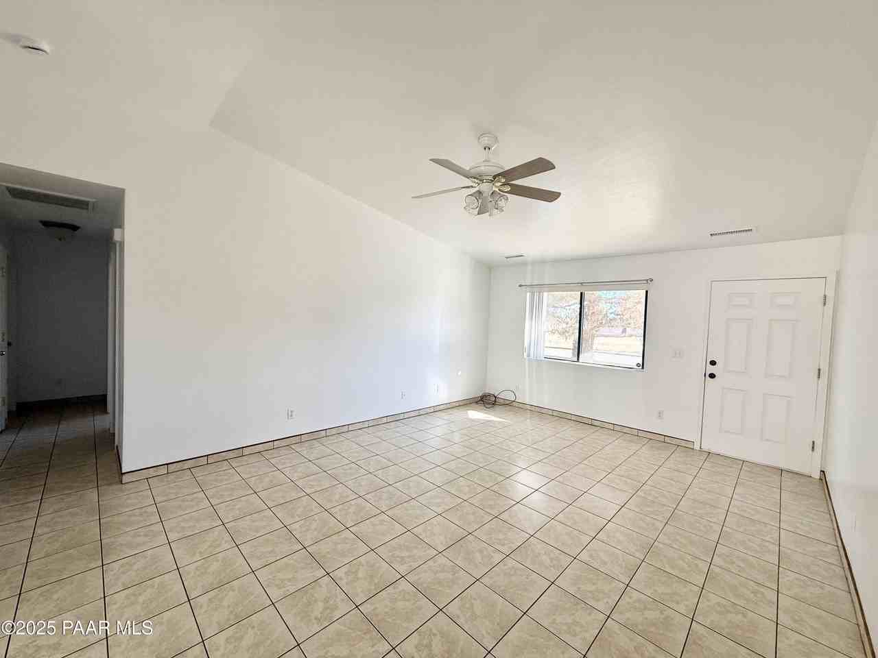 3084 North Constance Drive - Photo 3 of 13