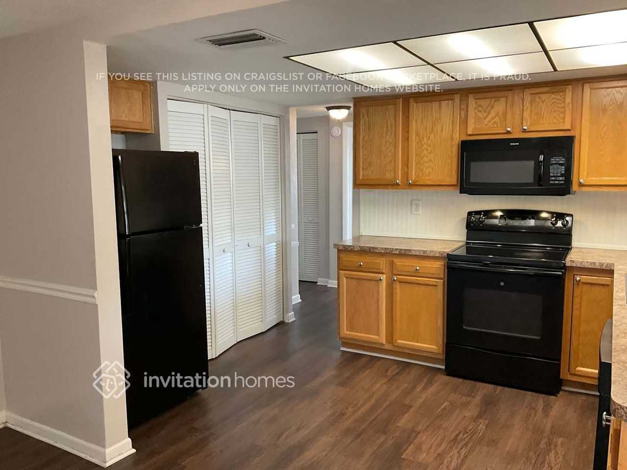 7234 Magnolia Valley Dr - Photo 7 of 26