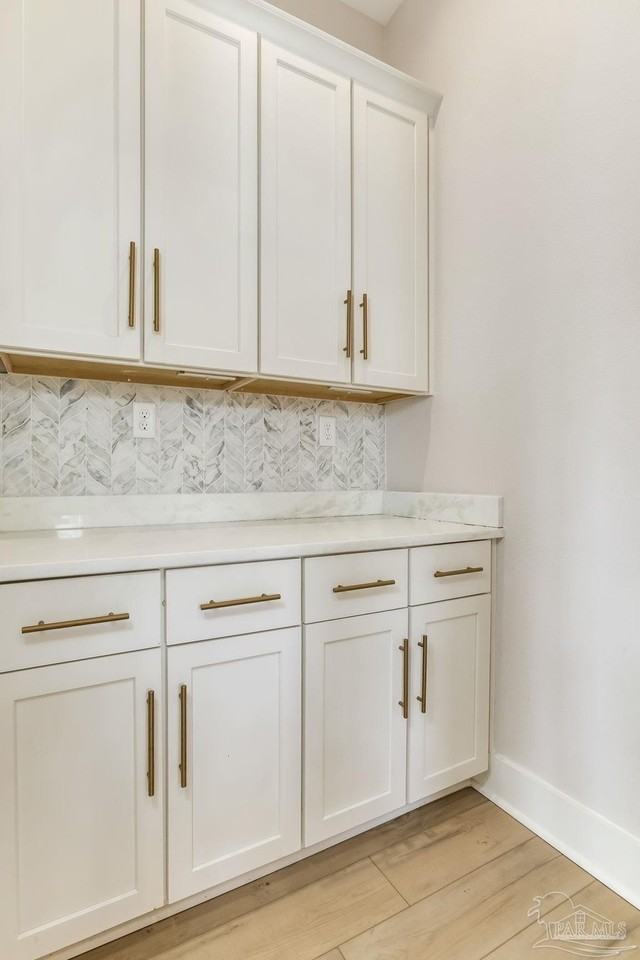 606 West Intendencia Street - Photo 7 of 48