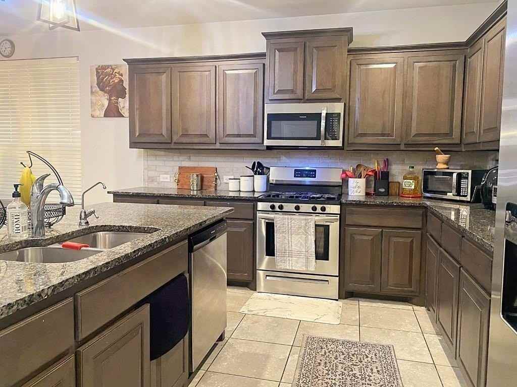 812 July Fourth Road - Photo 3 of 19