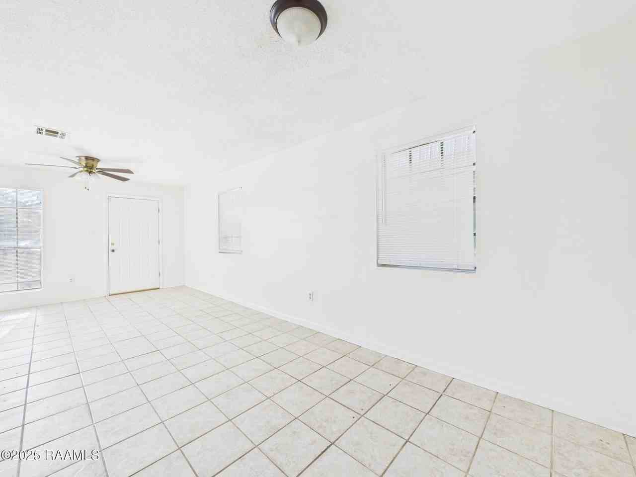 104 Country Lane #A - Photo 6 of 20