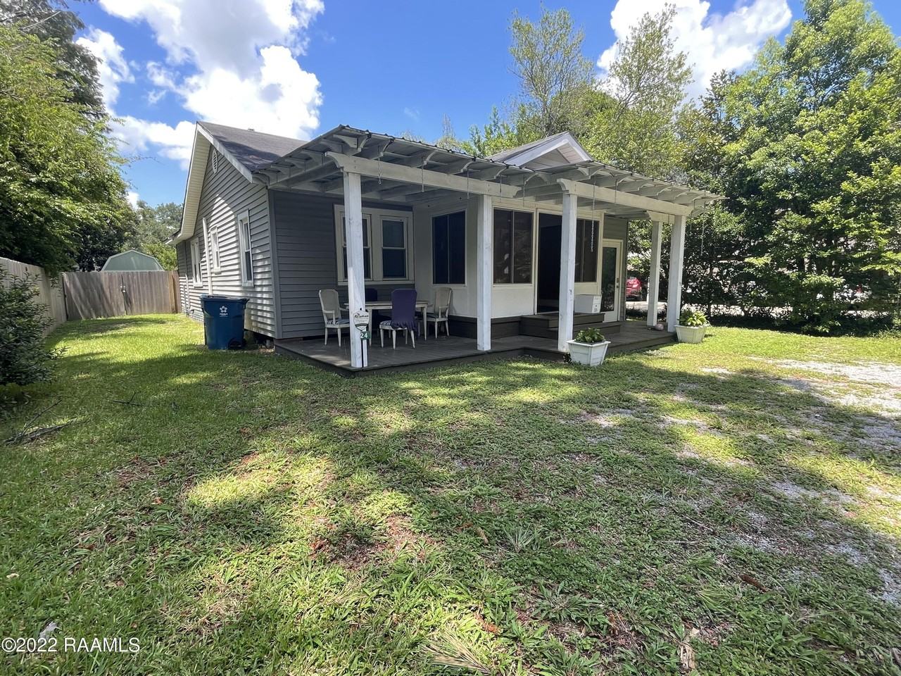 524 Harding Street - Photo 2 of 18