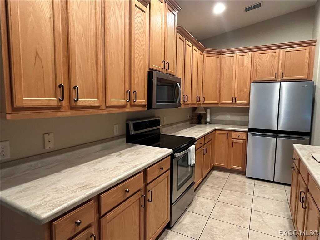 1569 West Caroline Path - Photo 3 of 26