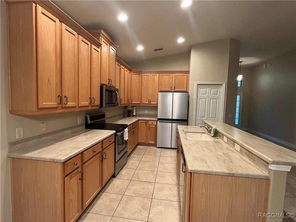 1569 West Caroline Path - Photo 4 of 26