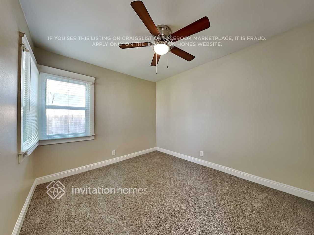 3703 S Gramercy Pl - Photo 6 of 19