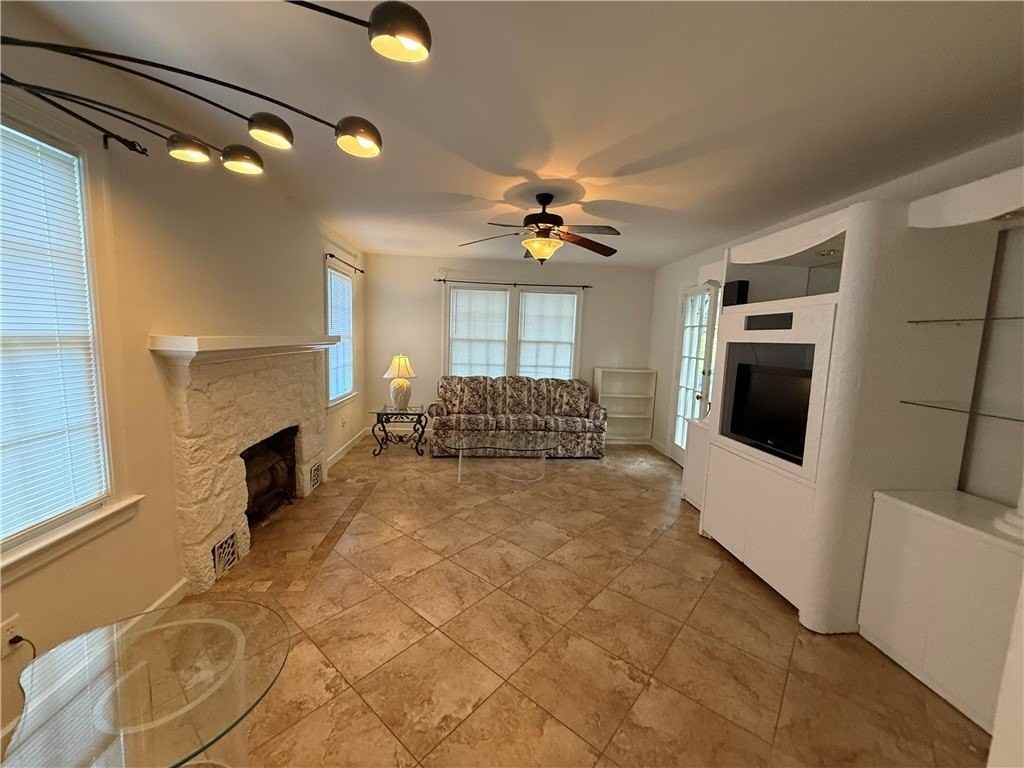 1837 22nd Ave Unit A #A - Photo 2 of 14