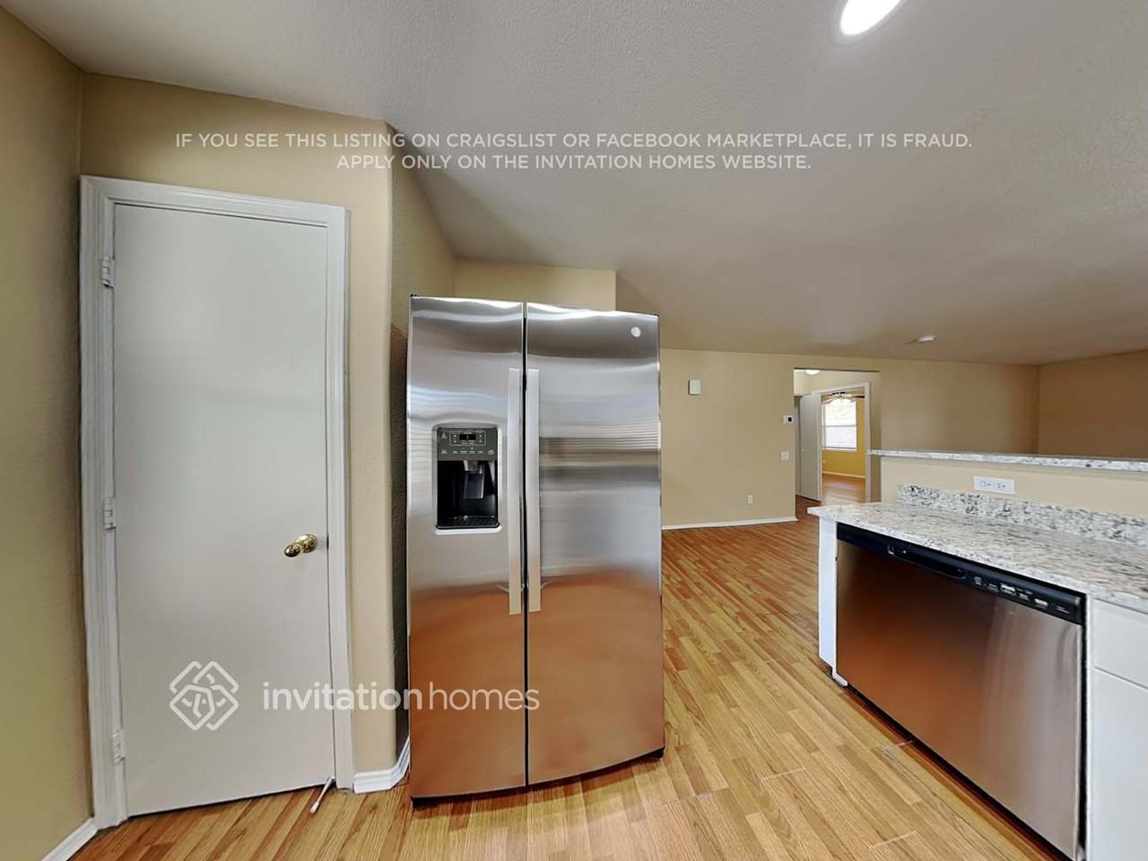 1868 W Renaissance Ave - Photo 6 of 17