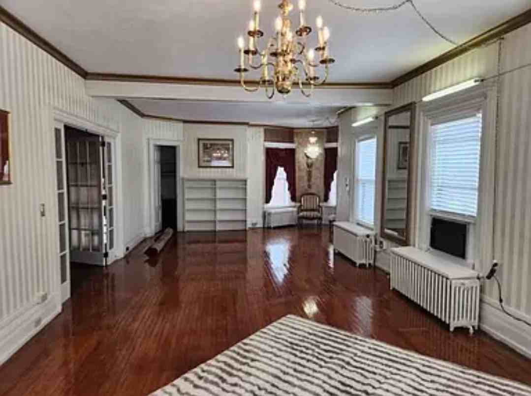 551 W 8th St #551-2 - Photo 6 of 16